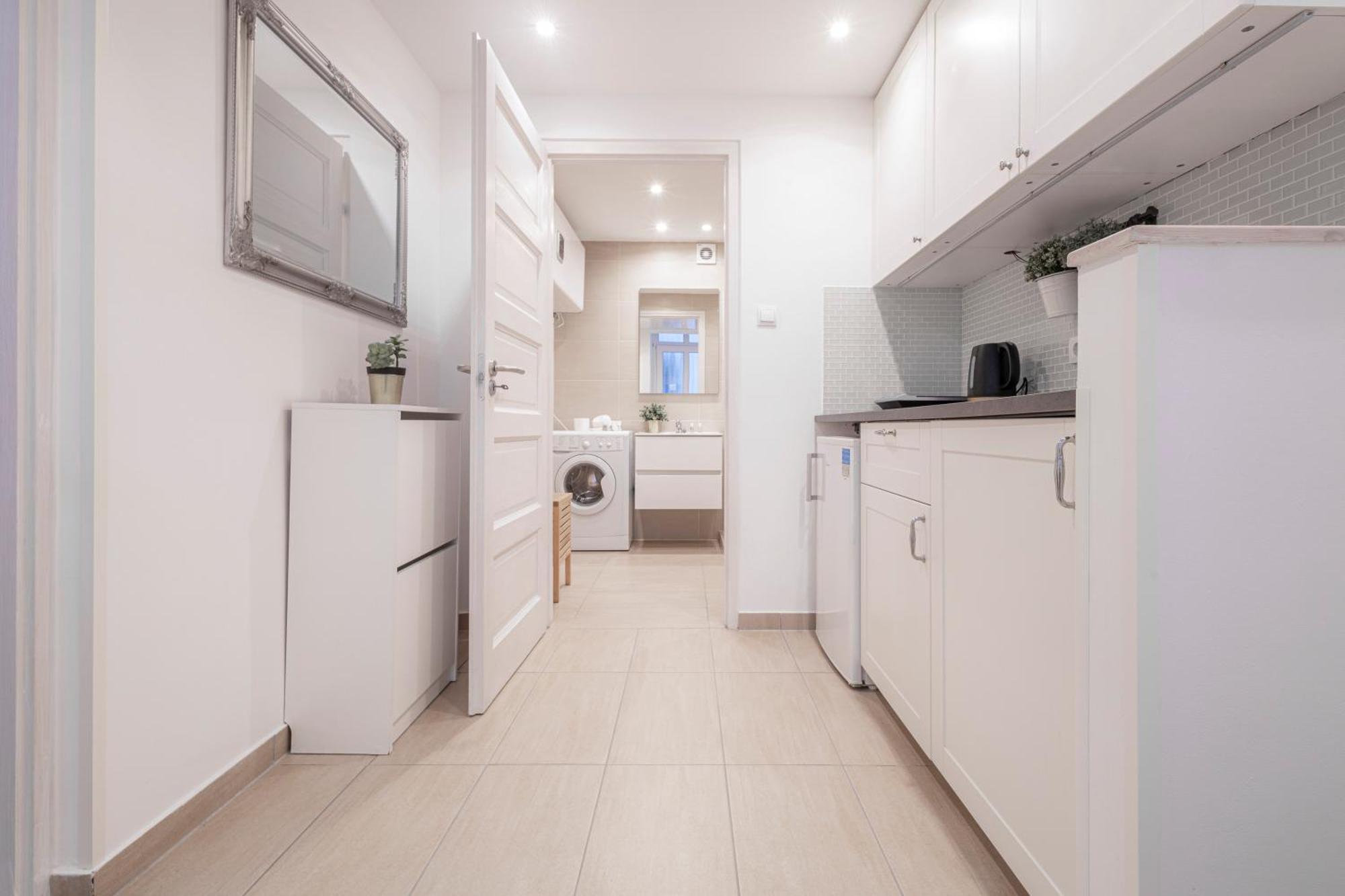 Beautiful Home At Basilca 1-2 Budapest Esterno foto
